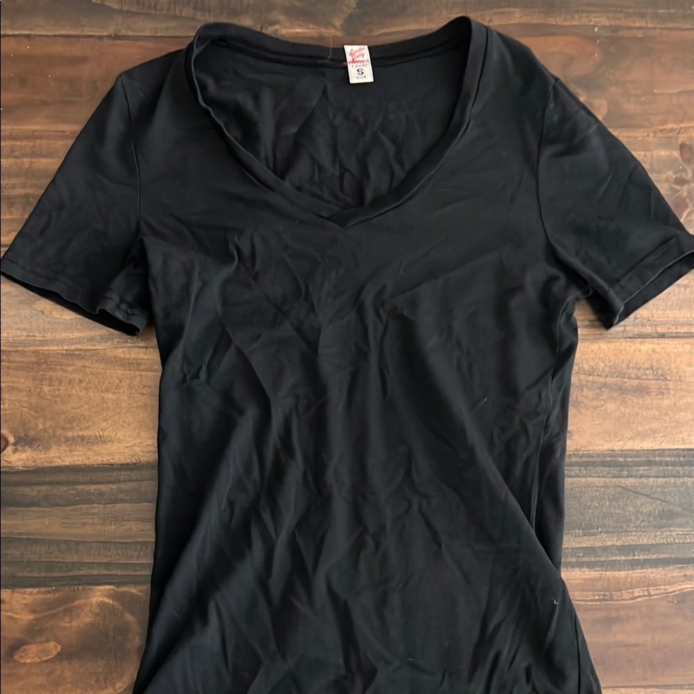 Black Scoop Neck Short Sleeve Fitted T-Shirt